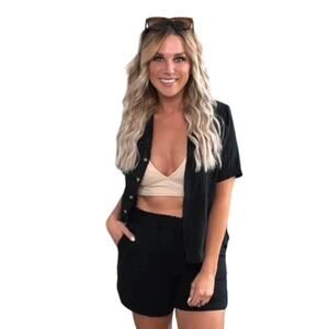 Old Navy Crinkle Set Size XS Black Gauze Pockets on Front and Back Button Down